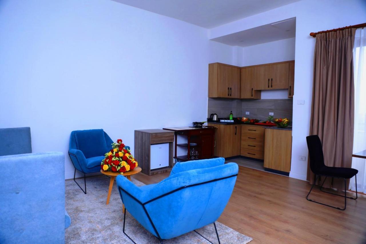אדיס אבבה Elmos Hotel מראה חיצוני תמונה